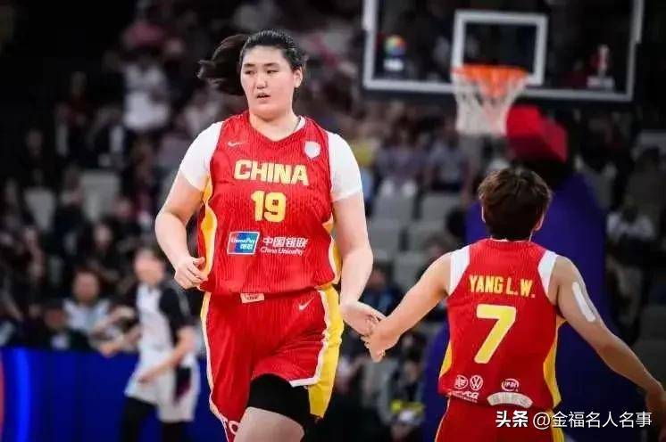 独行侠教练压力巨大！，阿扎伦卡遭遇七持续失利引发球迷热议
