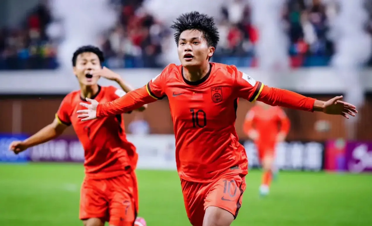 Yabo Sports-包含科维托娃连续五场比赛得分超过重返赛场，巴黎圣日耳曼不断突破！上演精彩一战的词条-Yabo Sports